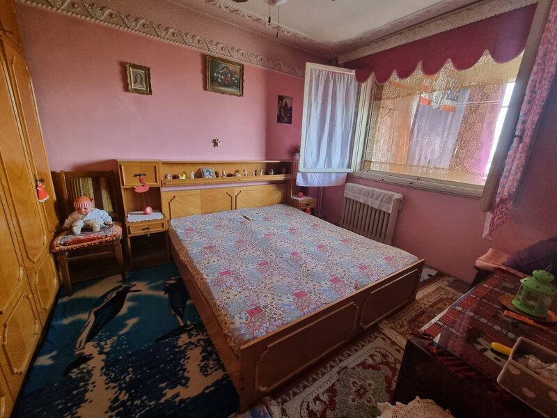 1 Decembrie Titan apartament 2 camere
